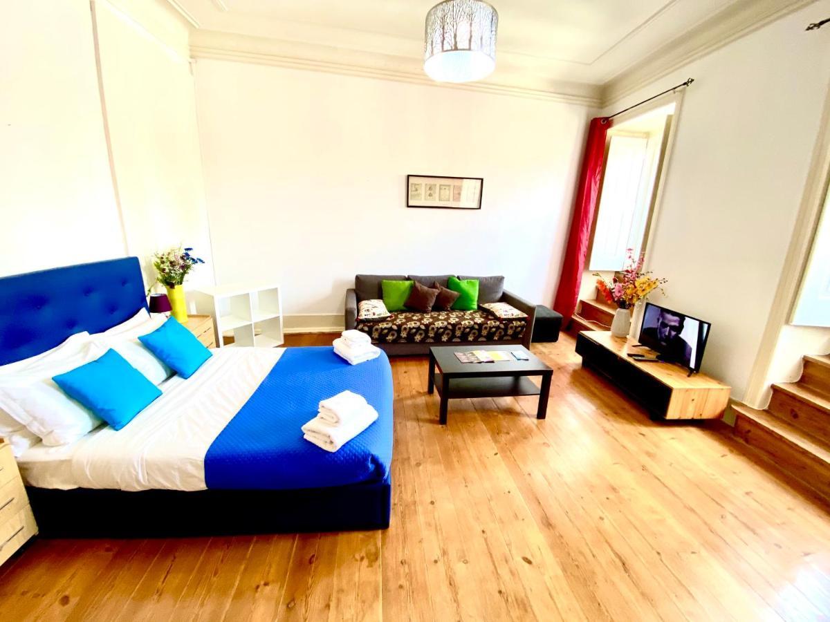 Classic Chiado 1 - Central Guest House Room With Shared Bathroom Lisbon Luaran gambar